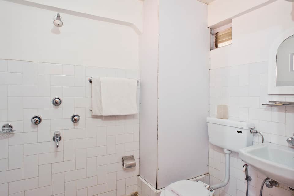 Bath room of the Deluxe Room